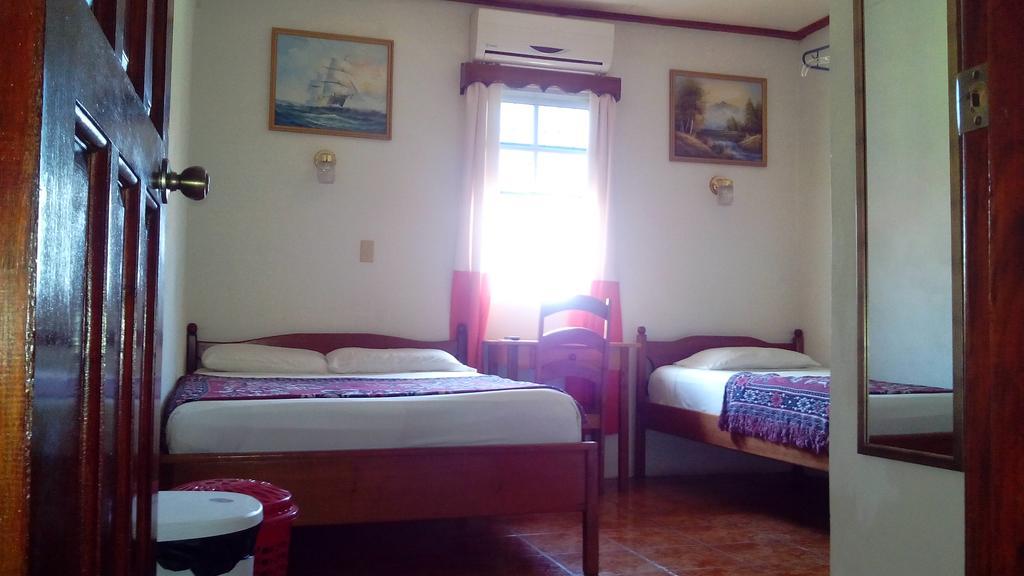Don Santiago Guesthouse Downtown San Ignacio Dış mekan fotoğraf