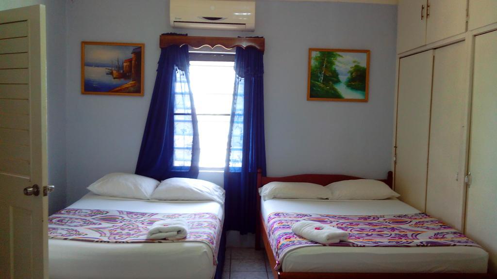 Don Santiago Guesthouse Downtown San Ignacio Dış mekan fotoğraf