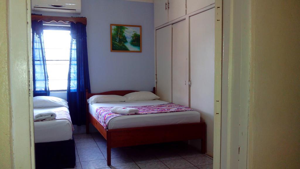 Don Santiago Guesthouse Downtown San Ignacio Dış mekan fotoğraf